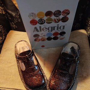 Alegria Classic Chocolate Mule